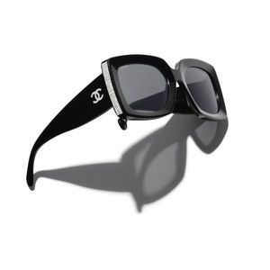 Chanel Black & Silver Rectangle Sunglsses